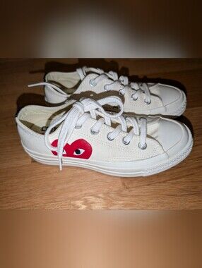 Converse X Comme Des Garcons Low Top Sneakers in Cream and Red